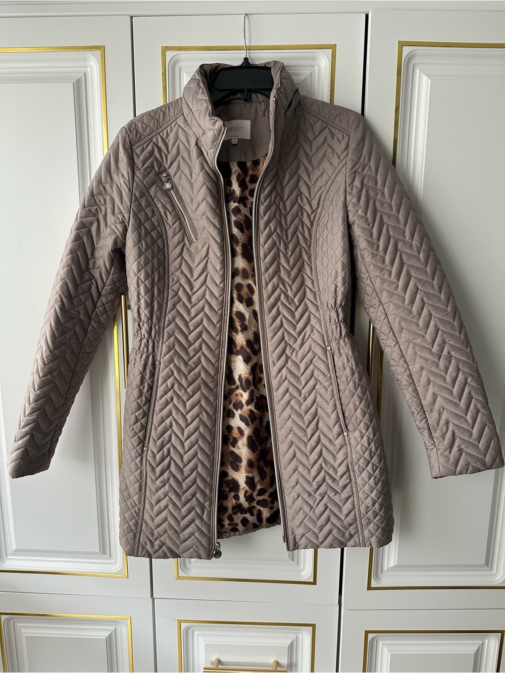 Laundry By Shelli Segal Taupe Quilted Long Puffer Coat with Leopard Lining